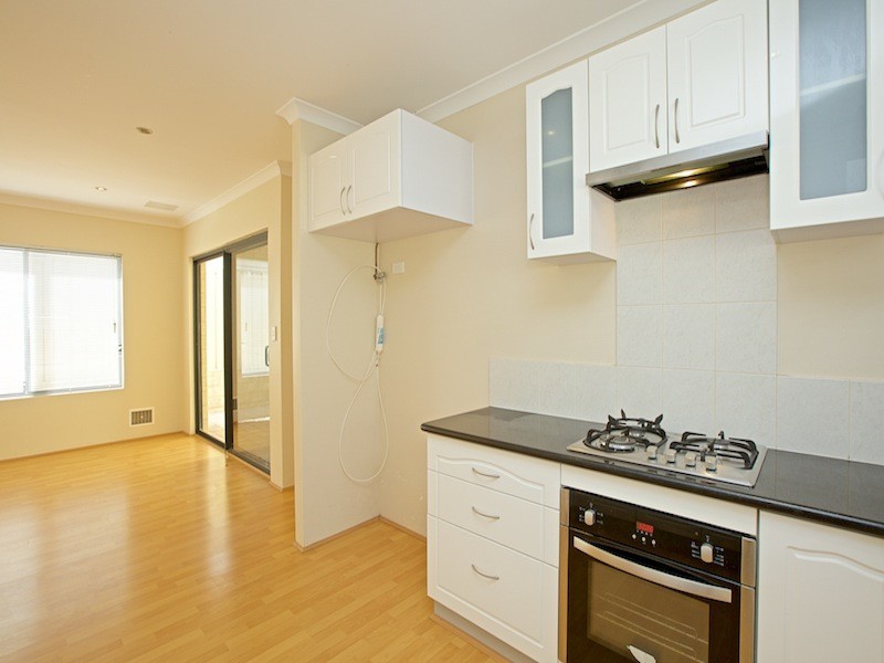 31 Zingarello Street, Pearsall WA 6065