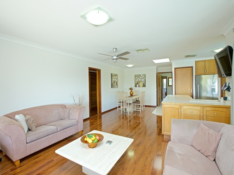 38 Lakeview Drive, Edgewater WA 6027