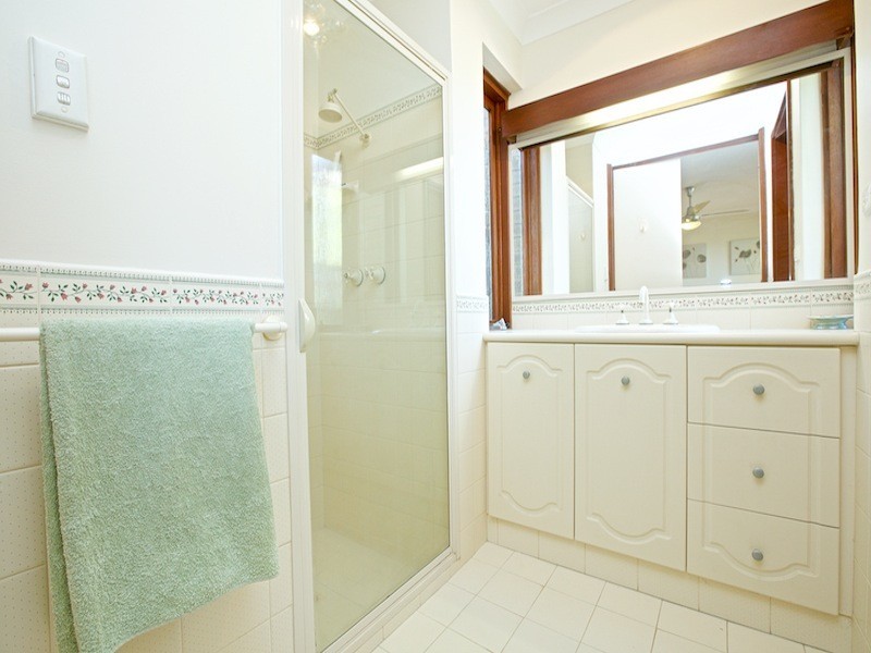 38 Lakeview Drive, Edgewater WA 6027