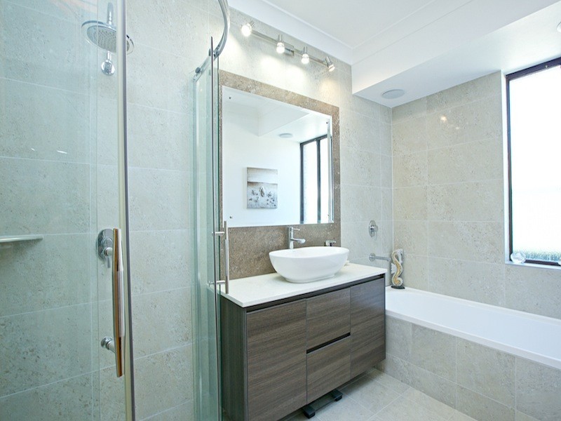 38 Lakeview Drive, Edgewater WA 6027