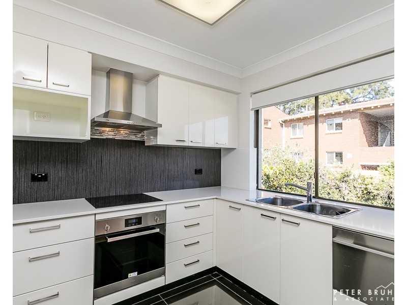 7/194 Railway Parade, West Leederville WA 6007