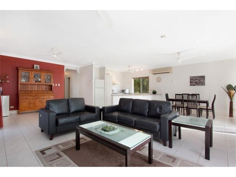 2 Athanasiou Road, Coconut Grove NT 0810