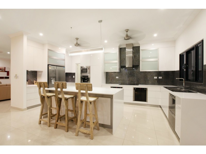 8 Caldwell rd, Mcminns Lagoon NT 0822