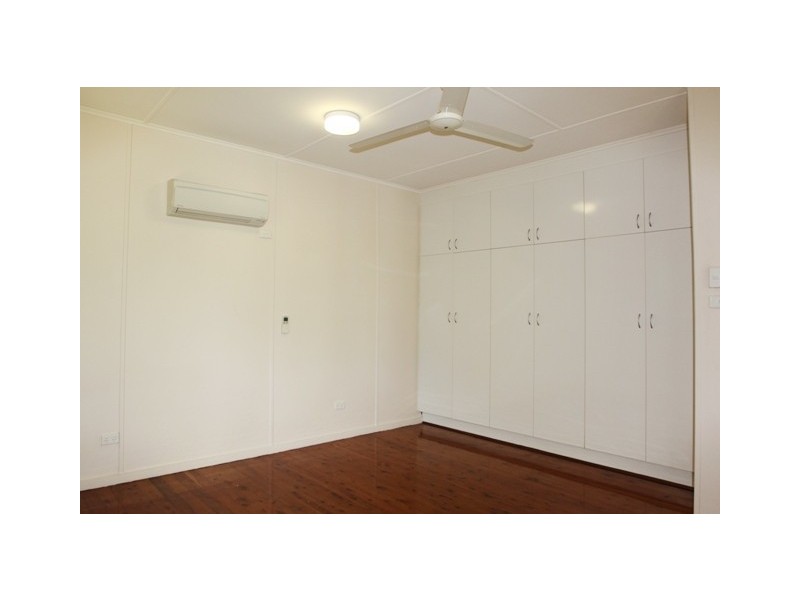 4 Neptuna Cres, Larrakeyah NT 0820