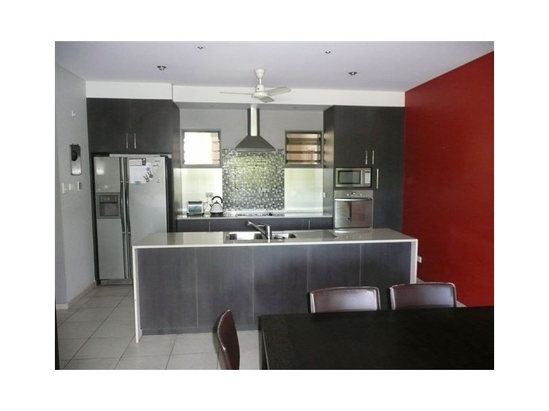 2/188 Smith Street., Darwin NT 0800