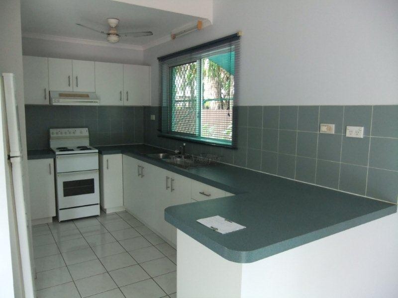 2/7 Houston Street, Darwin NT 0800