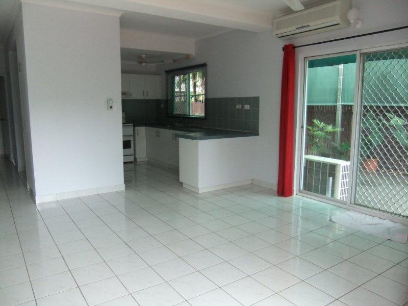 2/7 Houston Street, Darwin NT 0800
