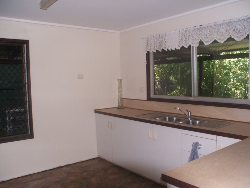 4 Tiwi Gardens Road, Tiwi NT 0810