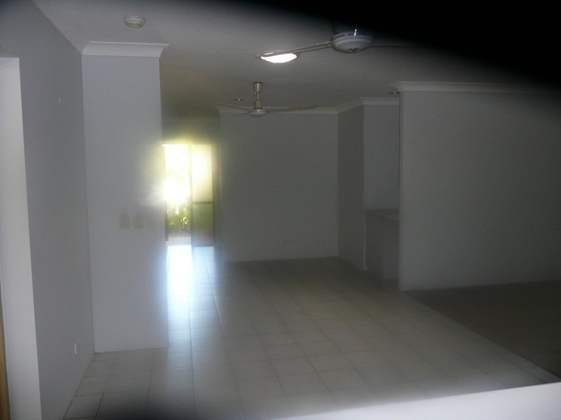 3 Kuru, Brinkin NT 0810