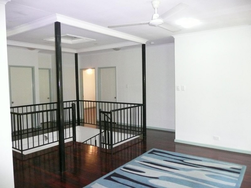 29 Canonbury Circuit, Driver NT 0830