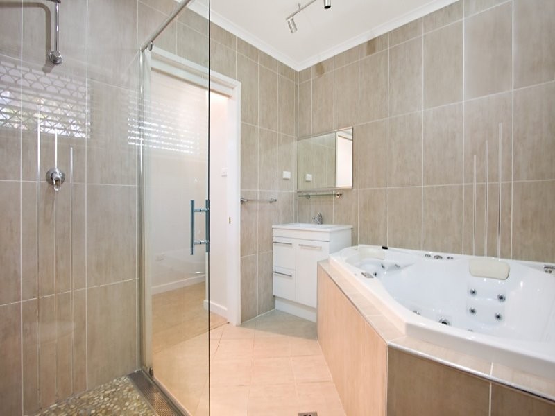 21 Copperfield Crescent, Anula NT 0812