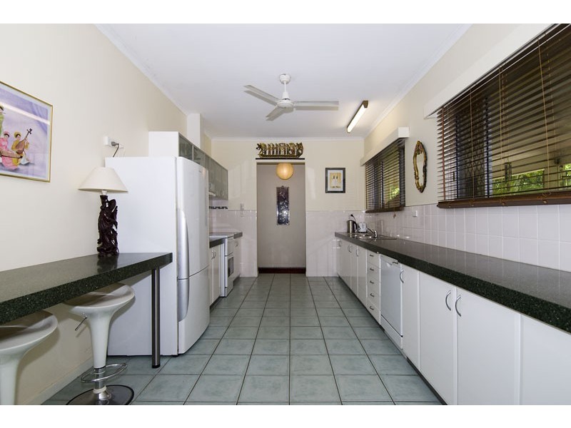 3 Stasinowsky St, Alawa NT 0810