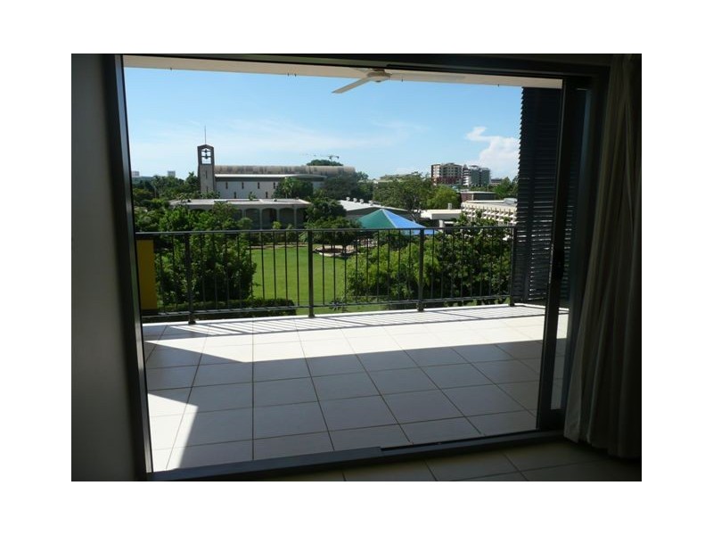 5/2 Lindsay, Darwin NT 0800