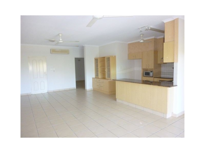 8/3 Mauna Loa Street, Larrakeyah NT 0820