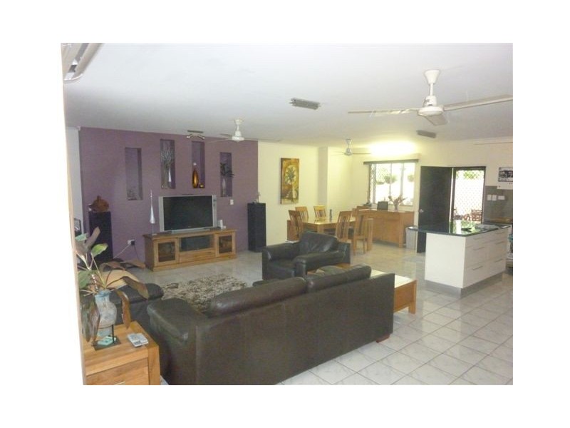 34 Bugden, Moil NT 0810