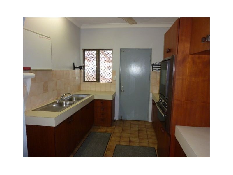 2/2 Timor Court, Leanyer NT 0812