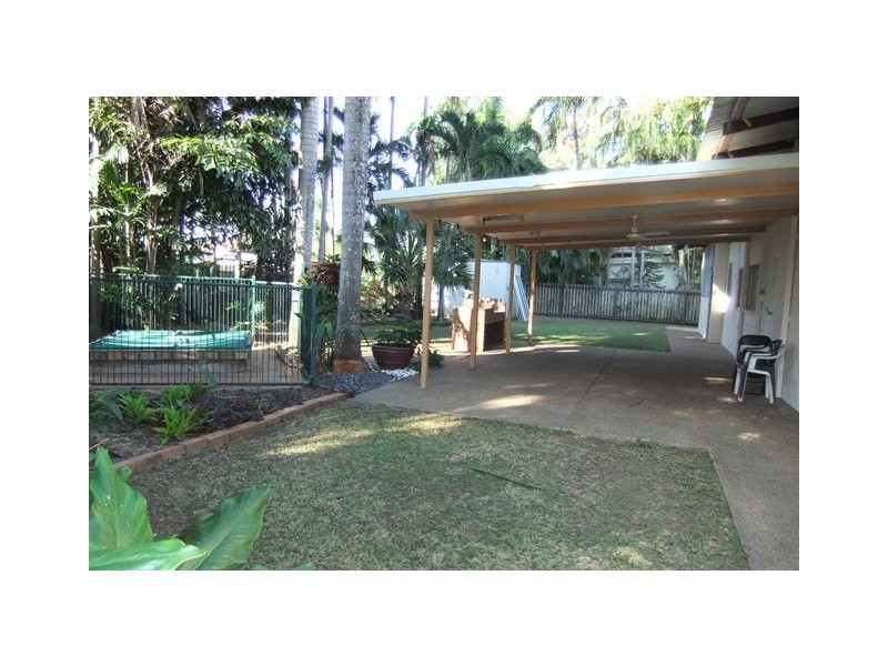 18 Weedon Street, Wanguri NT 0810