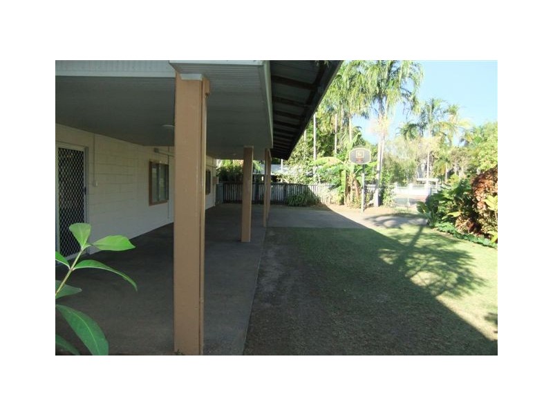 18 Weedon Street, Wanguri NT 0810