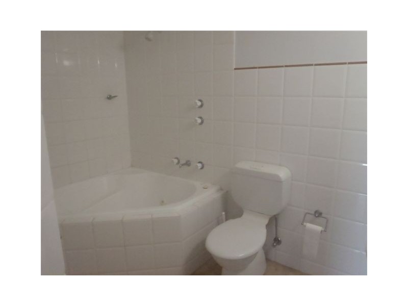 10/6-8  Houston St, Larrakeyah NT 0820