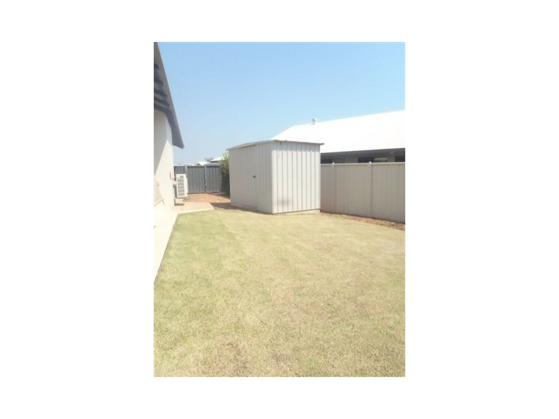 12 Dulinda, Lyons NT 0810