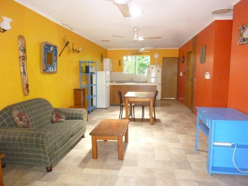 2/119 Old  MacMillans Road, Millner NT 0810