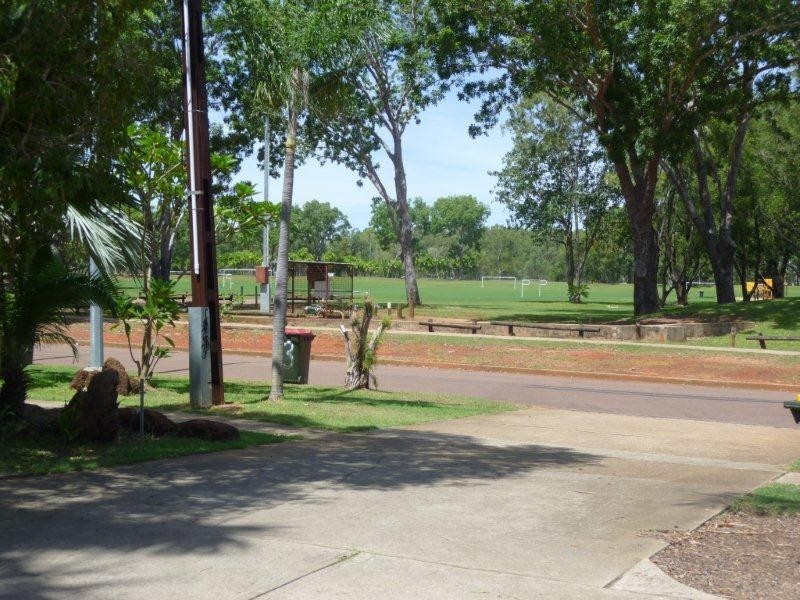 2/119 Old  MacMillans Road, Millner NT 0810