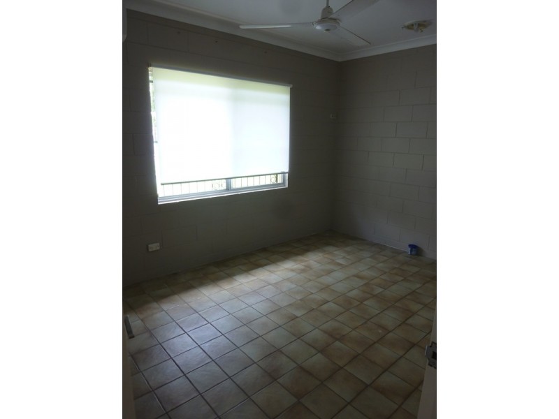 8 Dongara Cres, Karama NT 0812