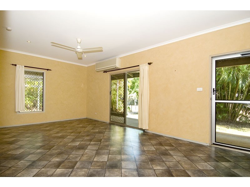 18 Glencoe Cres, Tiwi NT 0810