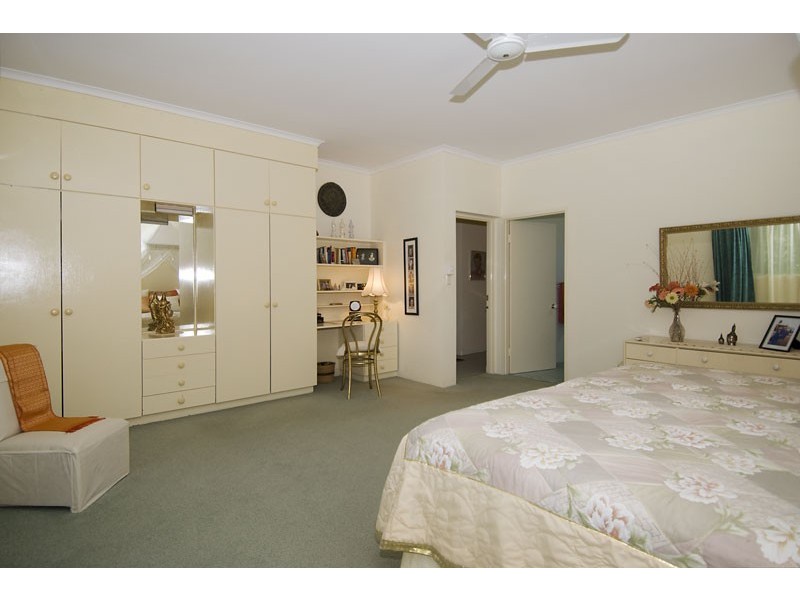 3 Stasinowsky St, Alawa NT 0810