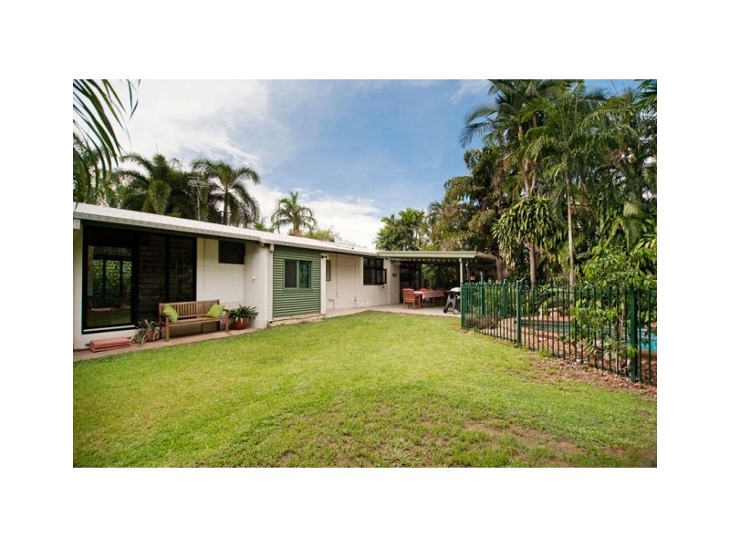 19 GREVILLEA CCT, Nightcliff NT 0810