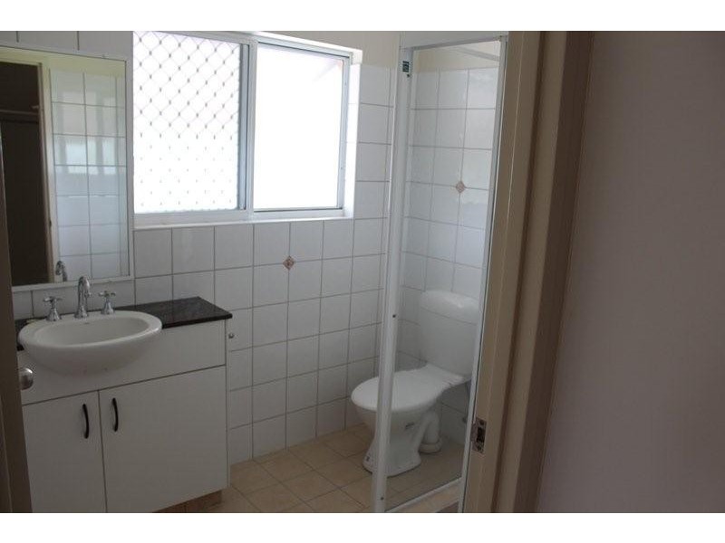 4/5 St John Crt, The Gardens NT 0820