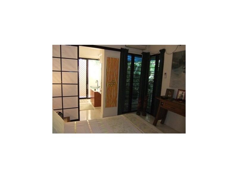 9/6 St John Court, The Gardens NT 0820