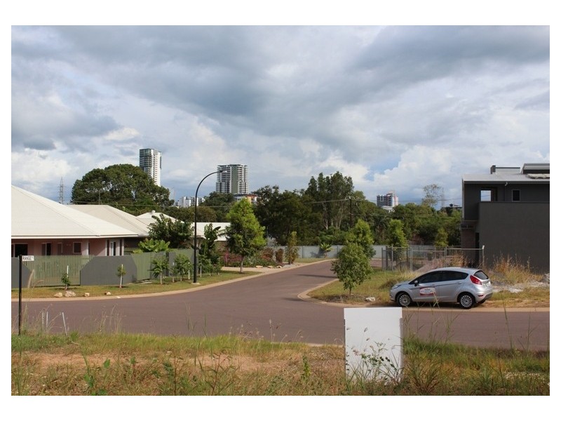 16 Ruddick Cct, Stuart Park NT 0820