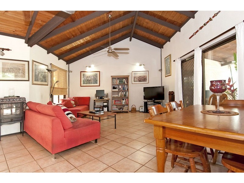 2/44 Lakes Cres, Marrara NT 0812