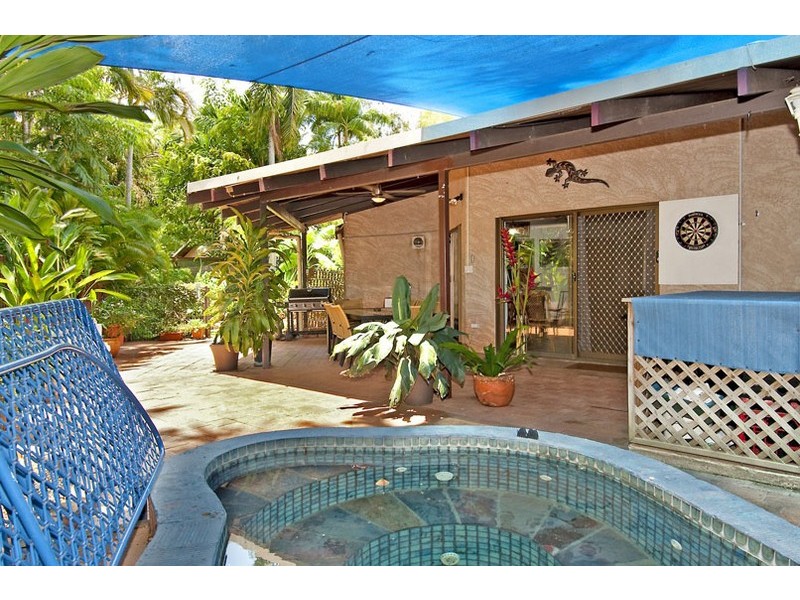 2/44 Lakes Cres, Marrara NT 0812