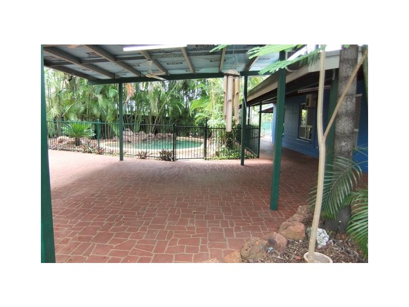 14 Wiesener Ct, Woodroffe NT 0830