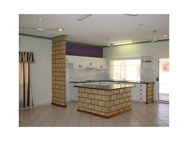 13 Shearwater Drive, Bakewell NT 0832