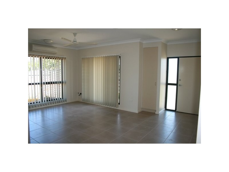 Rosebery NT 0832