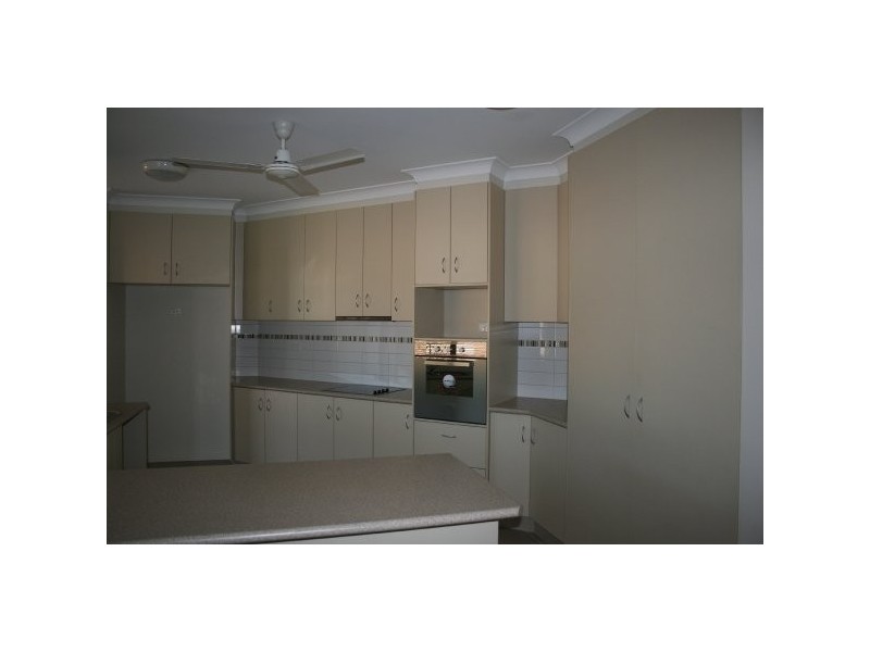 Rosebery NT 0832