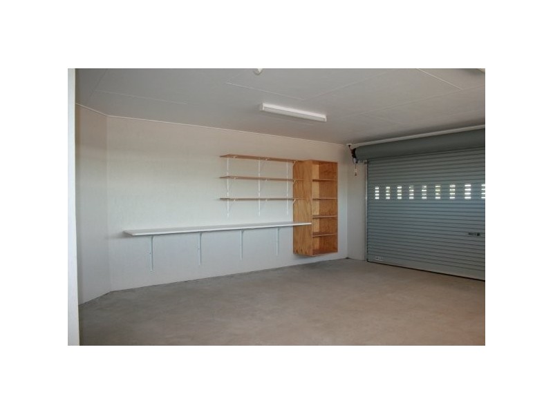 Rosebery NT 0832