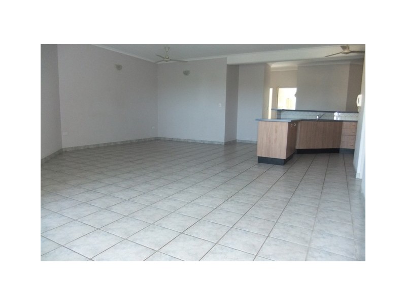 17/9 Manila Place, Woolner NT 0820