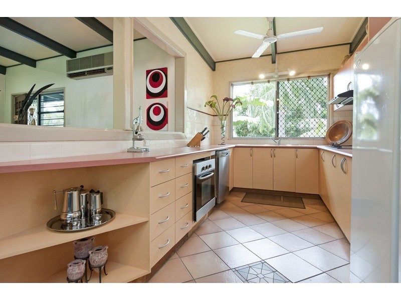 13 Weedon, Wanguri NT 0810