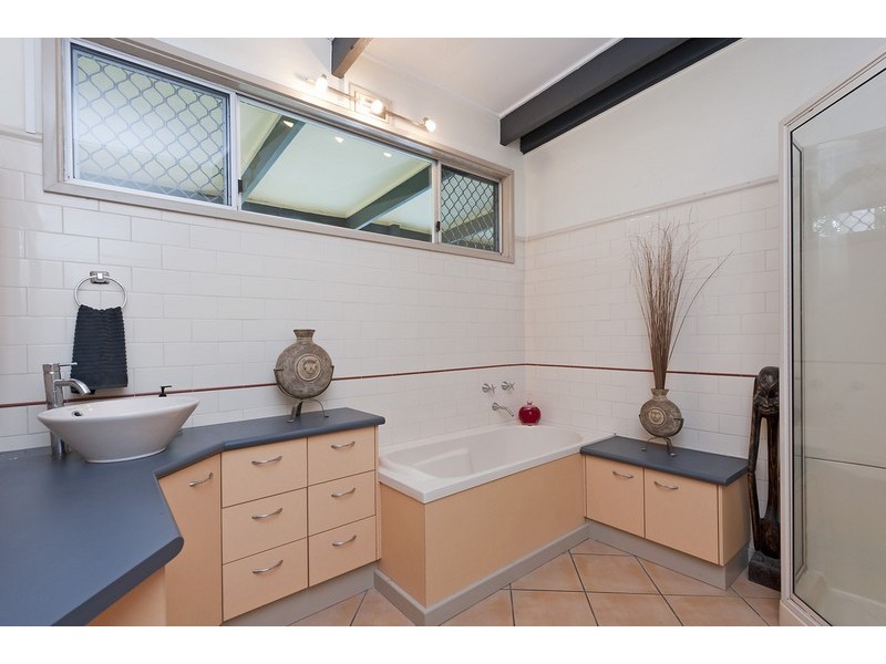 13 Weedon, Wanguri NT 0810
