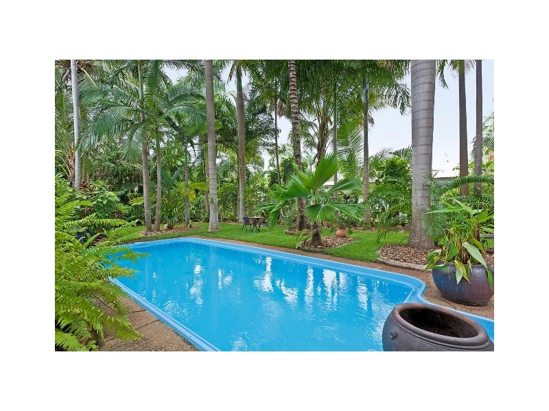 13 Weedon, Wanguri NT 0810