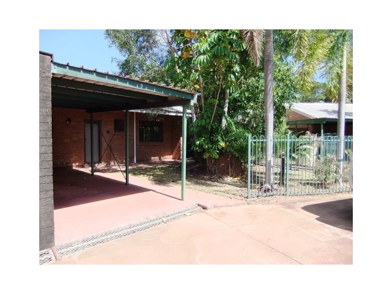 3/18  Carnoustie, Marrara NT 0812