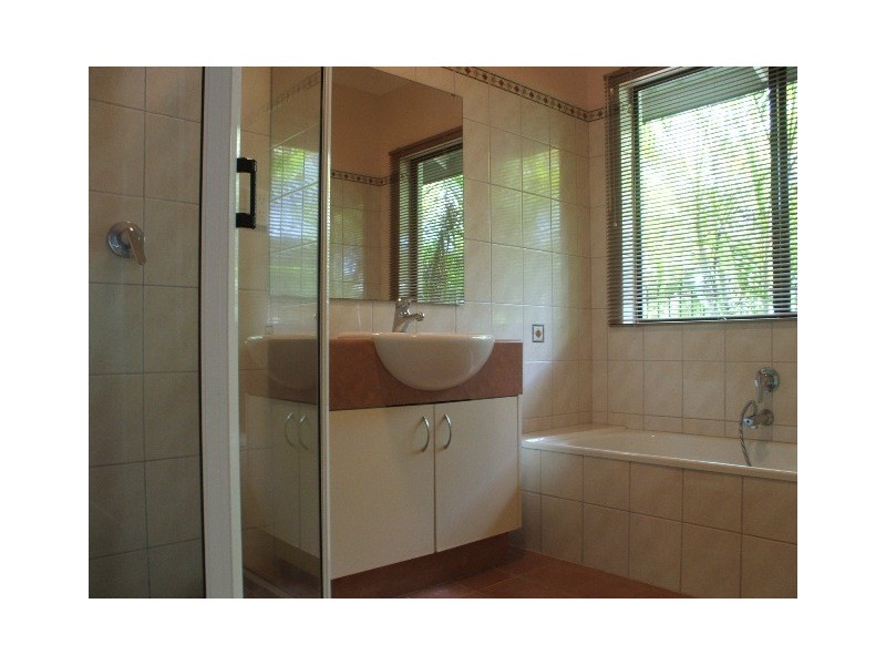 25 Cullen Bay Crescent, Cullen Bay NT 0820