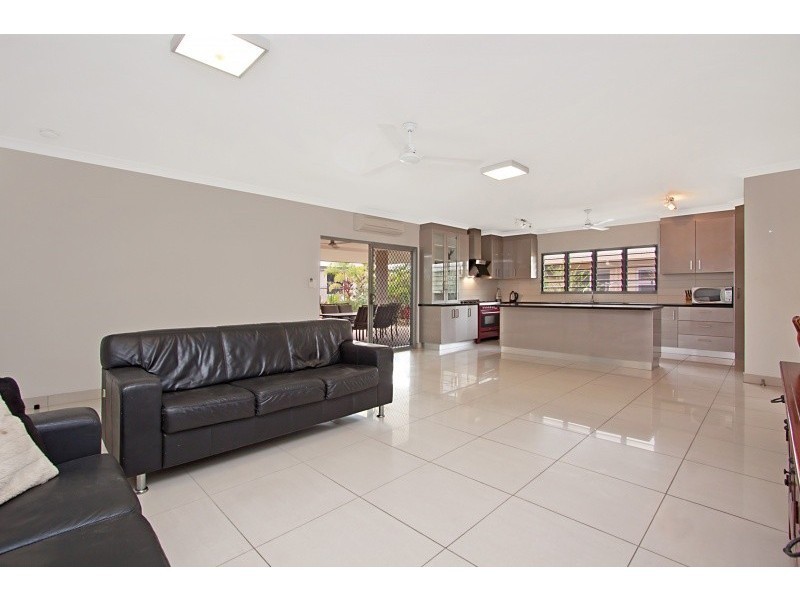 19 Delissaville Place, Rosebery NT 0832