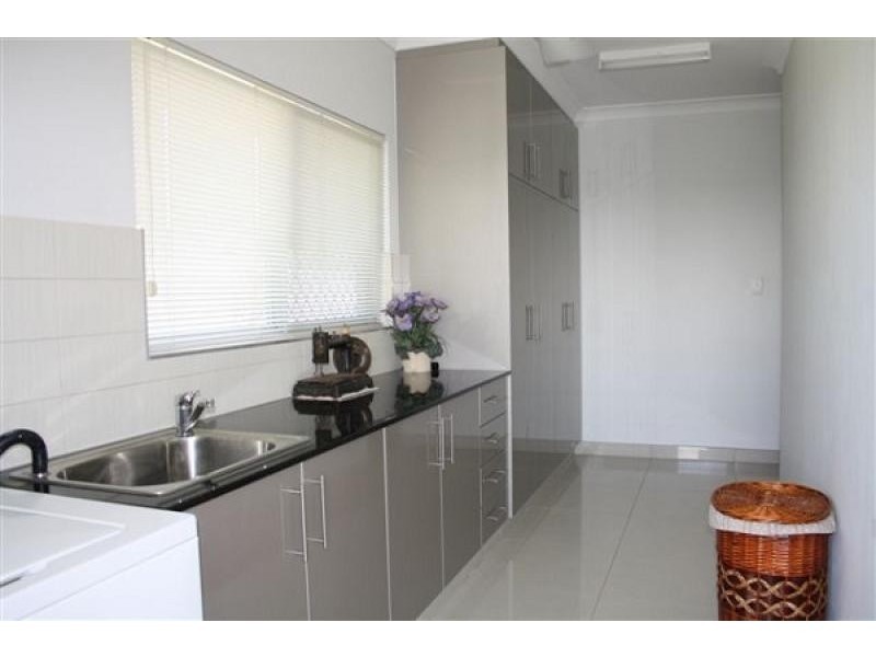19 Delissaville Place, Rosebery NT 0832