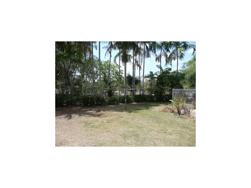 51 Wearing Cres, Karama NT 0812