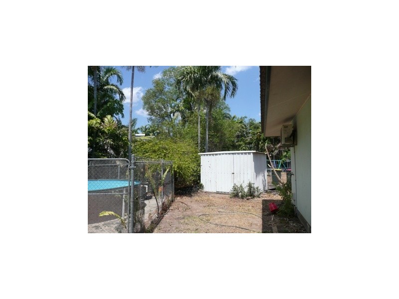 51 Wearing Cres, Karama NT 0812